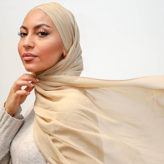 Fertig Hijab aus Chiffon Beige